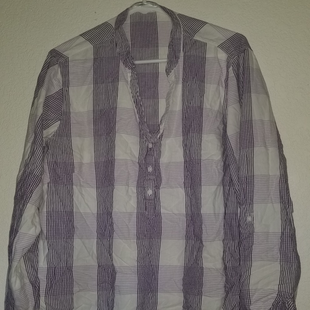 Clothes - Picture 4 of 4